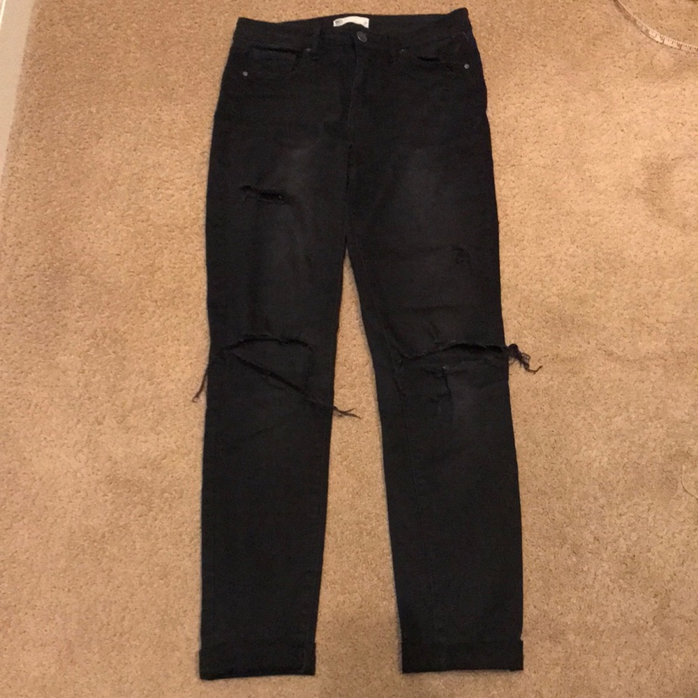 Black Distressed Girl’s Jeans